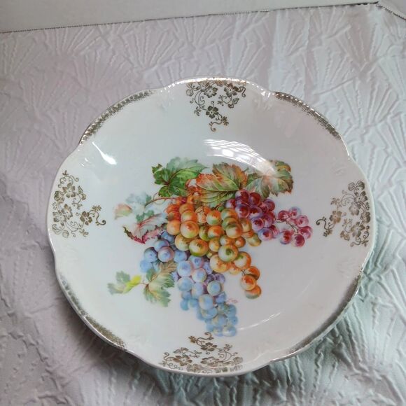 Schwarzenhammer Bavaria Bowl Porcelain Hand Painted Grape Pattern Scalloped Edge - Picture 5 of 8